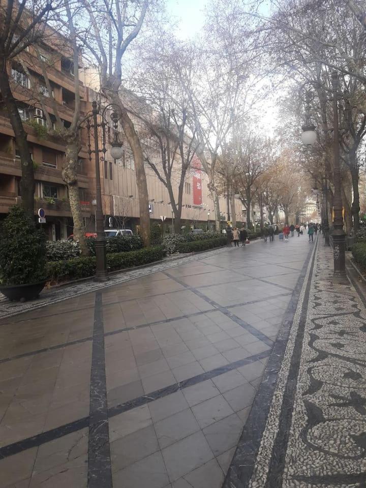 Апартаменты Piso Centro Ciudad Y Parking Гранада Экстерьер фото