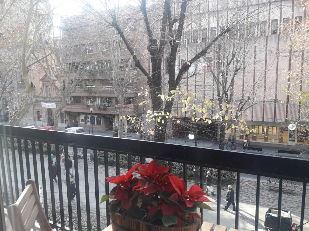 Апартаменты Piso Centro Ciudad Y Parking Гранада Экстерьер фото